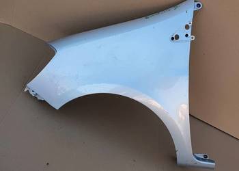 RENAULT CLIO III 3 BŁOTNIK LEWY 8200256117 RENAULT CLIO III 3 BŁOTNIK LEWY 8200256117