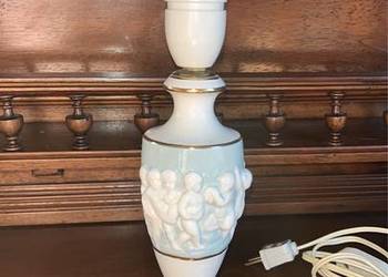 Lampa elektryczna.  N - CAPODIMONTE. ITALY. 655  Sc