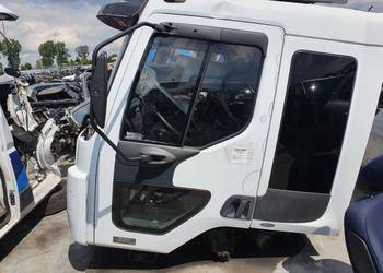 DRZWI LEWE PRZÓD RENAULT MIDLUM 220.12