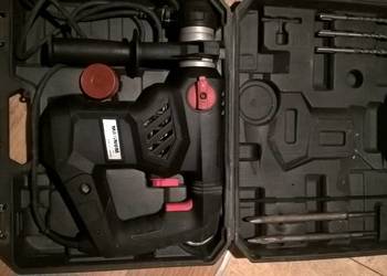 Młotowiertarka 1800W siła udaru 8J. Magnum.