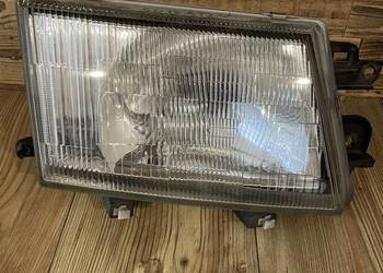 Subaru Forester 1998 prawa lampa
