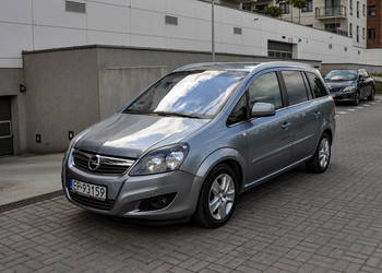 Opel Zafira 1,6 Lift 2011 r. Bezwypadkowy 7-osobowy