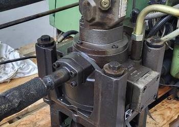 Zespół pomp – Moog RKP 63 + Brueninghaus A10VSO Rexroth - mkvplast.pl