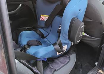 Sprzedam fotelik Axkid Minikid 2.0