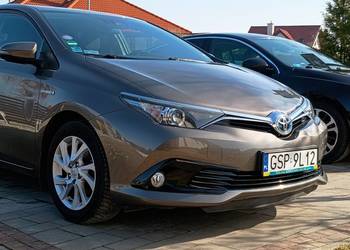 Toyota Auris II 1.8 Hybrid Salon Polska bezwypadkowy