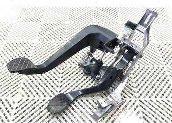 PEDAŁY MANUAL AUDI A4 B7 04-08 8E1721117D 2.0 140KM