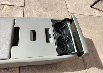 Podłokietnik tylny BMW E60 E61 skóra Dakota GRAU