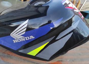 Zbiornik paliwa CBR F3