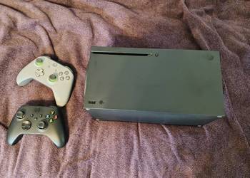 Sprzedam Xboxa seriers x