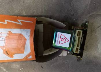 Regulator napięcia c385