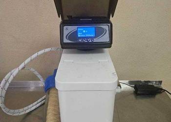 zmiękczacz wody  uzdatniacz  + filtr wstępny