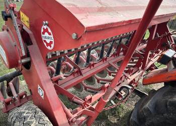 Siewnik zbożowy 3 metrowy famarol s025/3