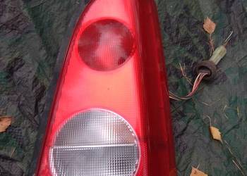 lampy tylne opel agila lewa prawa
