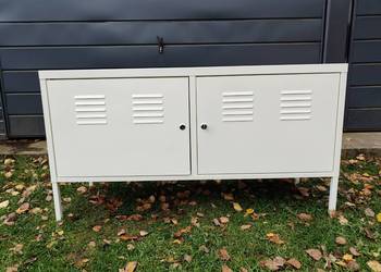 Biała metalowa szafka biurowa