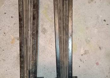 Uchwyt do nart Thule