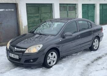 Opel ASTRA H Sedan Lift Benzyna 1.6 16V 116KM 2009 Salon Polska Zamiana
