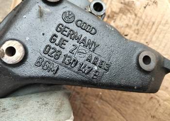 AUDI 80B4 80 B4 1.9TDI 1.9 TDI  028130147B  ŁAPA UCHWYT POMPY WTRYSKOWEJ