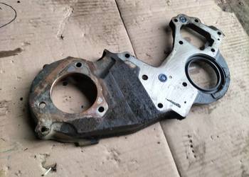 ford fiesta MK3 courier 1.8 diesel OSŁONA ROZRZĄDU ŁAPA POMPY WTRYSKOWEJ