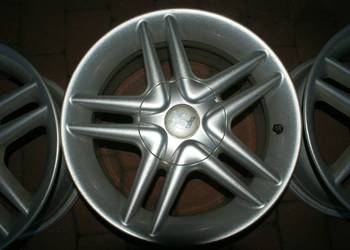 Felga pojedyncza Nowa 7Jx15 cali 5x114,3 x71,8 ET35