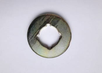 Duże podkładki stalowe kadmowane 56 x 26 x 4 mm