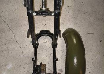 Przednie zawieszenie na wahaczu  Dniepr MT