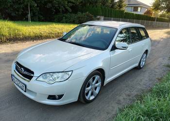 Subaru Legacy 4 2.0 benzyna 2009 uszkodzony
