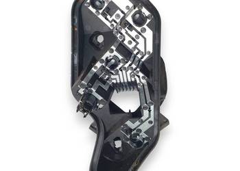 WKŁAD TYLNEJ PRAWY Opel Corsa D 5D tylniej tylny lewy tył oprawa 89037877A