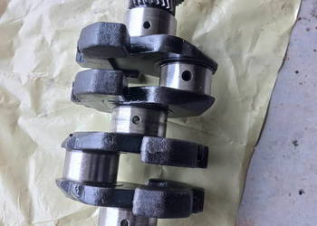 Wał korbowy ursus C330 C328