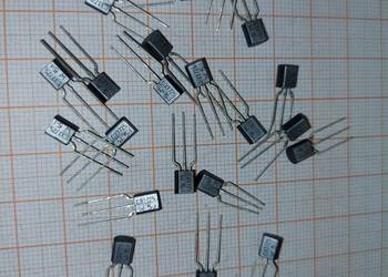 Tranzystor BC 33725 W5d 21 szt. nowe  (A268)