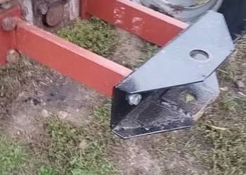 Zaczep przedni ursus c360