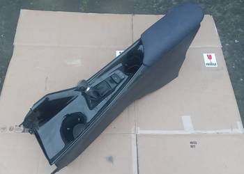 Toyota CH-R Hybryda podłokietnik.