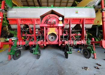 siewnik do kukurydzy