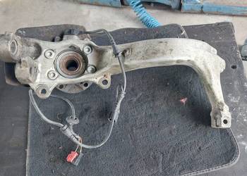 Sprzedam zwrotnicę prawa audi s6 c5 4.2 v8