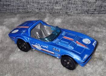 Autko resorak Hot Wheels Corvette Grand Sport Roadster 2018