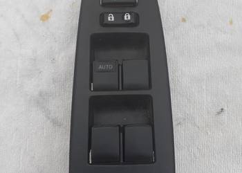 Toyota Auris 1 przełącznik szyb