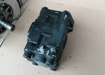 Pompa Shimadzu 214. 5E626