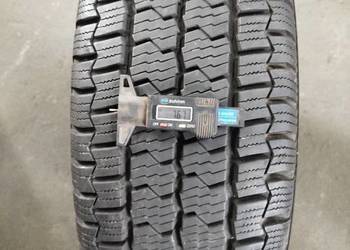 235/65 R16C Continental