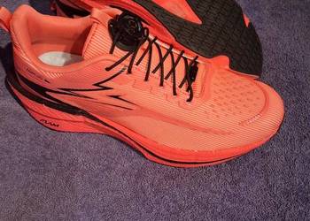 super lekkie buty zapięcia BOA