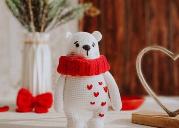 Miś wykonany na szydełku