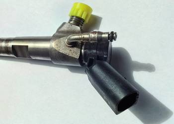 Wtryskiwacz diesel Hyundai / Kia 33800-2U000, 562 0021 10