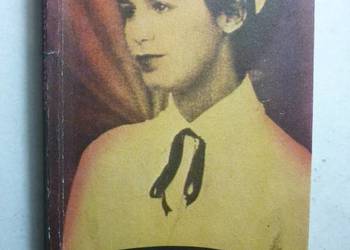 W KAMIENNYM KRĘGU - LYGIA FAGUNDES TELLES W KAMIENNYM KRĘGU - LYGIA FAGUNDES TELLES