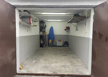 Garaż Legnica Piekary C na piętrze