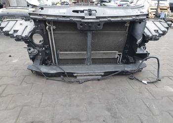 PAS PRZEDNI CHŁODNICE VOLKSWAGEN TOUAREG 7L0121203G