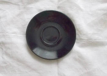 prl ceramika, prl spodek ceramiczny, czarne talerzyki vintage, prl design