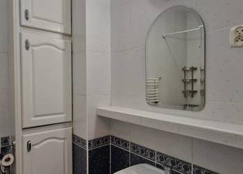 Kabaty ,2 oddzielne pokoje, osobna widna kuchnia.