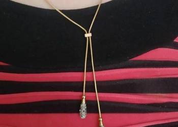 Naszyjnik typu krawatka marki Avon