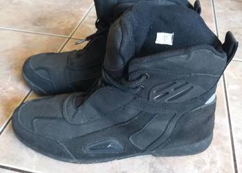 Buty motocyklow