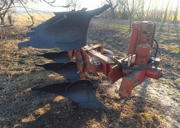 Pług 3 obrotowy Krone Mustang 120/3