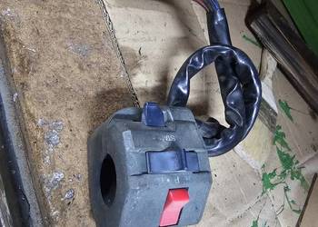 ZZR 1100 przełącznik prawy przełączniki prawe ZZR1100 guziki manetka prawa