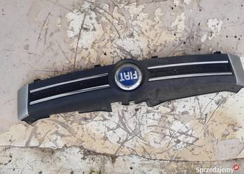 Fiat Panda II atrapa przednia gril kolor 647
